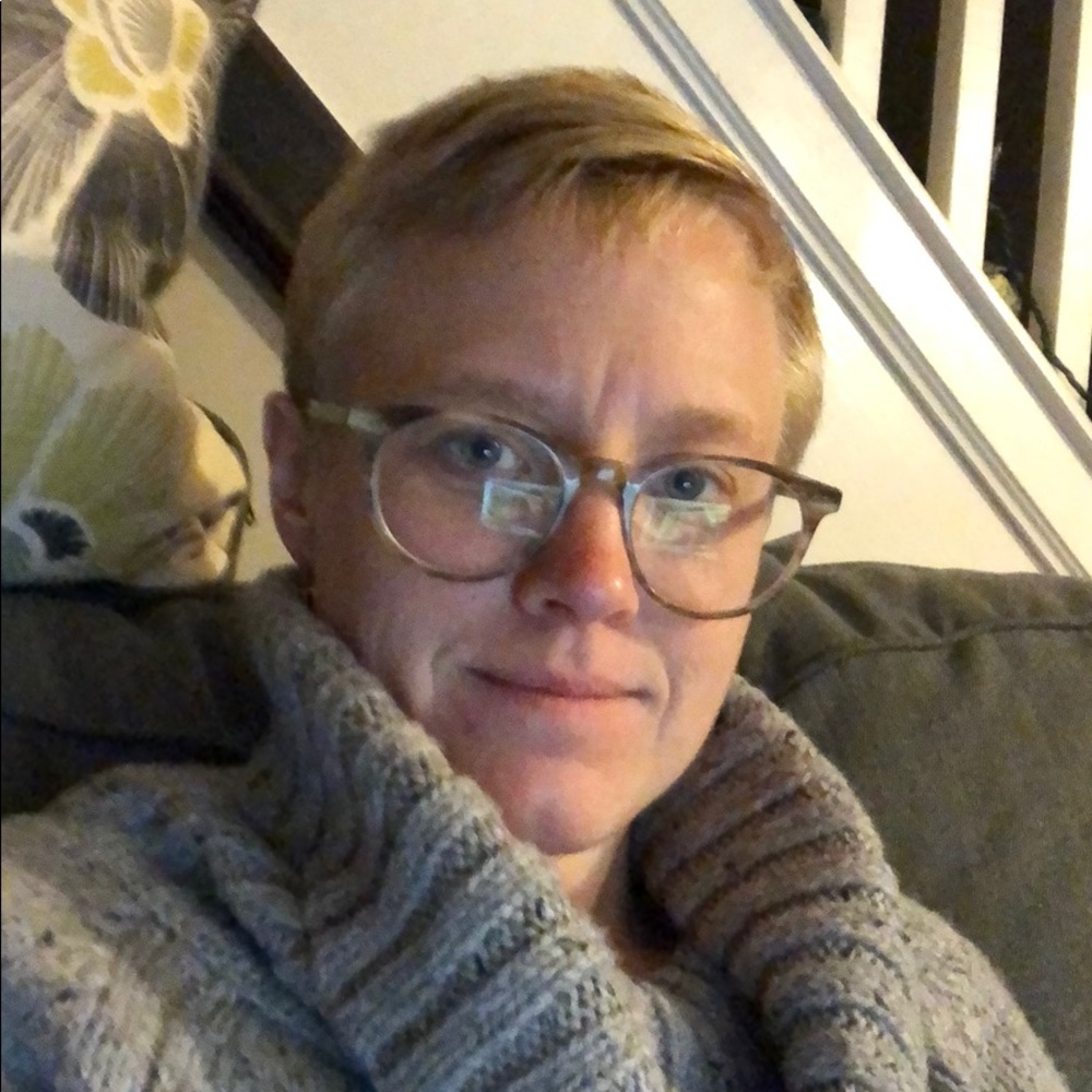 Meet your Posher, Julie